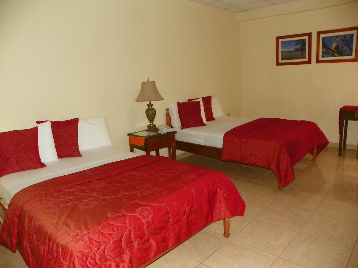 Hotel Ipsan Nah La Esperanza Habitación foto